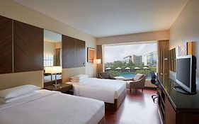 Courtyard By Marriott Mumbai International Airport